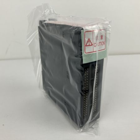 ЗЗ MITSUBISHI ミツビシ (2) 位置決めユニット シーケンサ 取説 外箱付 QD75P4N ブラック