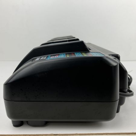 ЗЗ MAKITA マキタ 100v 4口 14.4-18v用充電器 DC18SF ブラック