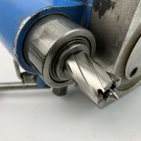 ЗЗ Ogura ポータブルマグドリル 100v 径27mm 板厚19ｍｍ 磁器ボール盤 ケース付 ※ハンドルなし HMD100 ブルー×グレー