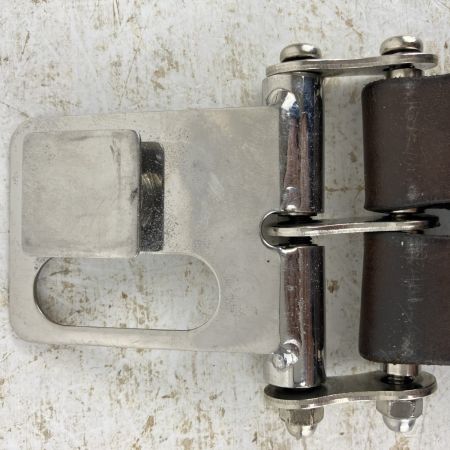 ЗЗ KNICKS ニックス ヌメ革 シノ差し ラチェットホルダー 着脱ベルトループ付 KB-100RDX SUS-K ブラウン