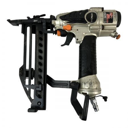 ЗЗ HITACHI 日立 50mm 常圧 フロアタッカ N5004MF ブラック×ベージュ