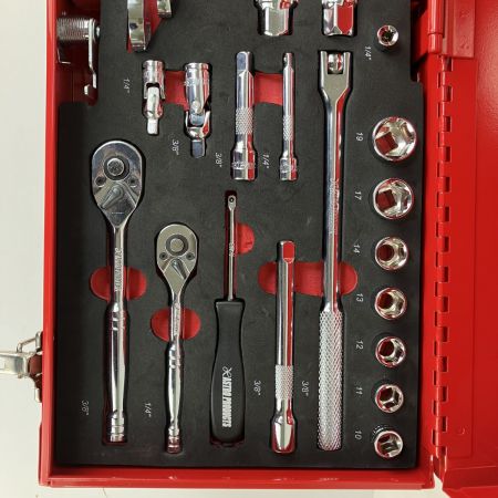 ЗЗ ASTRO PRODUCTS アストロプロダクツ ツールセット 83点組 TS178 レッド