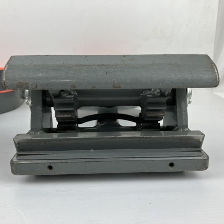 ЗЗ メーカー不明 150mm 立平強力ミニガチャ ２個組 型番不明 ライトグレーｘオレンジ