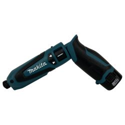 ЗЗ MAKITA マキタ 7.2v ペンインパクトドライバ バッテリーx1 充電器 外箱付 TD021D ブルー Aランク