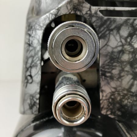 ЗЗ MAX マックス 100v 11L 高圧4口 コンプレッサー AK-HH1270E2 ガイヤシルバー