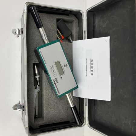 ЗЗ 関西機器製作所 コーンペネトロメーター ロッド ケース付　校正歴不明 型番記載なし グリーン