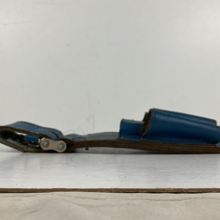 ЗЗ KNICKS チェーン式ペンチ・ドライバーホルダー ベルトループ付き KBL-401PLLDX ブルー