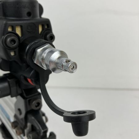 ЗЗ MAKITA マキタ 25mm 高圧 エアタッカ 取説 箱付 AT425HE ブルー