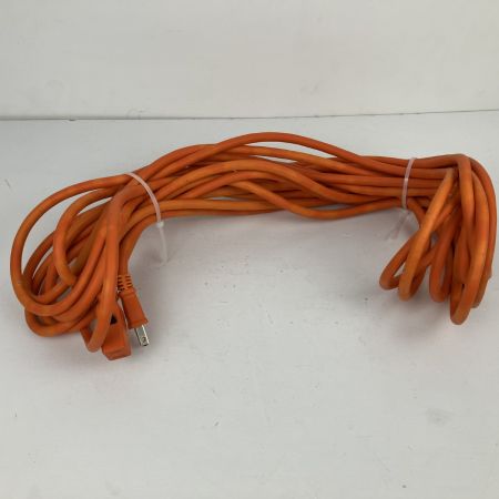 ЗЗ MAKITA マキタ 100v 160mm 芝生バリカン 延長コード 箱 取説付 MUM1600 グリーン×ホワイト