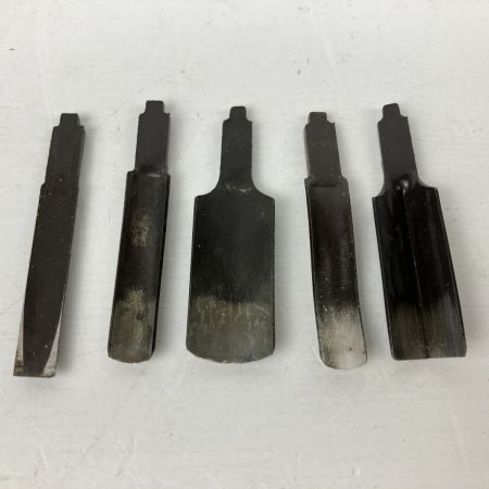 ЗЗ 東京オートマック 100v 電動木彫機 彫刻機 替刃5種付 HCT-30 ライトグレー