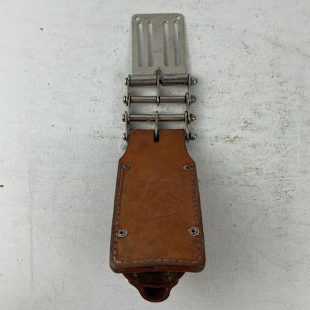 ЗЗ KNICKS チェーン式 2段フリーホルダー KN-100JFDX キャメル