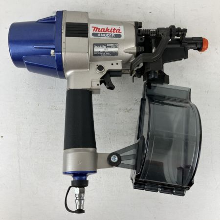 ЗЗ MAKITA マキタ 65mm 常圧 金属屋根用エア釘打ち機 ケース付 AN601R ブルー