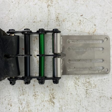 ЗЗ KNICKS ニックス シノ付ラチェットホルダー チェーン金具 ベルトループ付 KB-100RDX-3 ブラック×グリーン