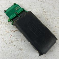 ЗЗ KNICKS 総ヌメ革 鳶レベルホルダー チェーン金具 ベルトループアタッチメント付 KBS-100LDX3 ブラック×グリーン Cランク