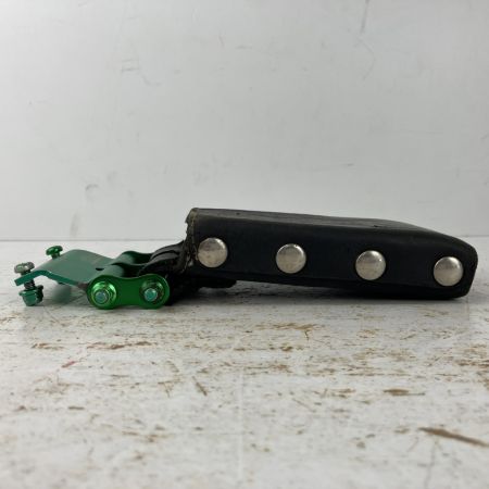 ЗЗ KNICKS 総ヌメ革 鳶レベルホルダー チェーン金具 ベルトループアタッチメント付 KBS-100LDX3 ブラック×グリーン