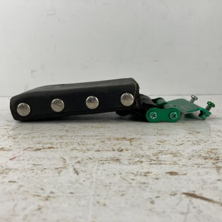 ЗЗ KNICKS 総ヌメ革 鳶レベルホルダー チェーン金具 ベルトループアタッチメント付 KBS-100LDX3 ブラック×グリーン