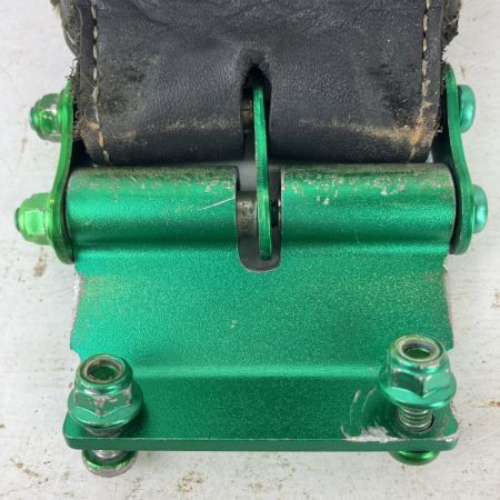 ЗЗ KNICKS 総ヌメ革 鳶レベルホルダー チェーン金具 ベルトループアタッチメント付 KBS-100LDX3 ブラック×グリーン