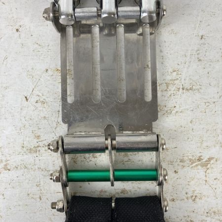 ЗЗ KNICKS コーデュラバリスティック生地 小物腰袋 ビットホルダ付 ワッペン後付け BA-202VADX ブラック×シルバー