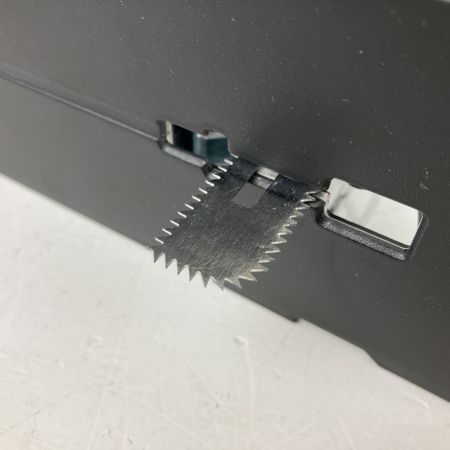 ЗЗ MAKITA マキタ 18v 充電式ボードカッタ バッテリーx1付 SD180D ブルー