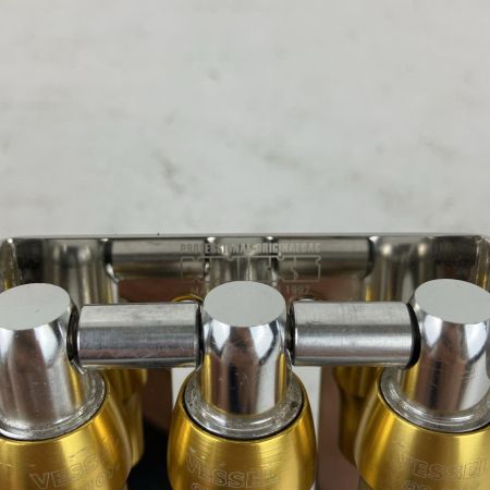 ЗЗ KNICKS ニックス カラビナホルダ アタッチメント付連結SUSベルトループ ビットホルダ カラビナ付き ブラック