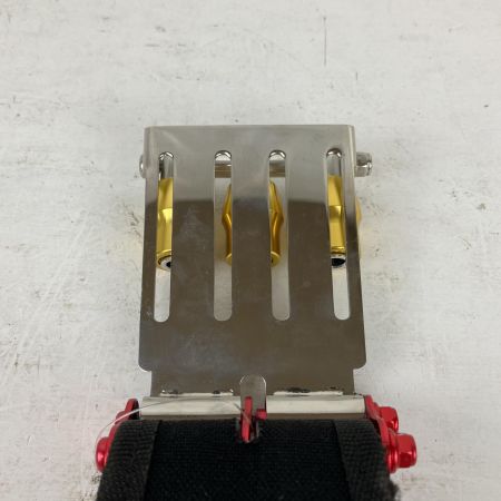 ЗЗ KNICKS ニックス カラビナホルダ アタッチメント付連結SUSベルトループ ビットホルダ カラビナ付き ブラック