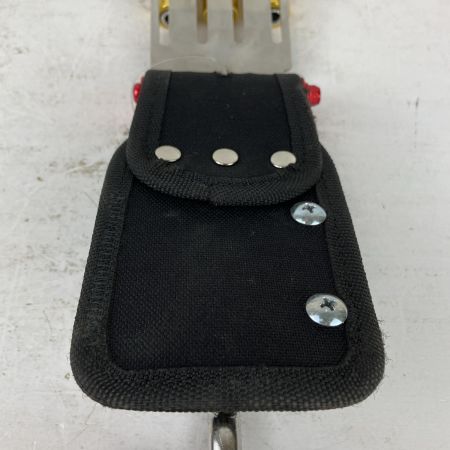 ЗЗ KNICKS ニックス カラビナホルダ アタッチメント付連結SUSベルトループ ビットホルダ カラビナ付き ブラック