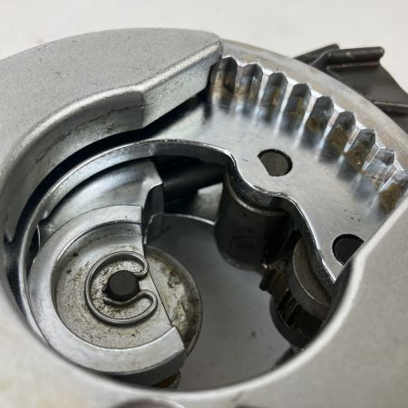 ЗЗ KTC ケーティーシー 15.88~35mm ラチェットパイプカッタ PCR2-35 シルバー