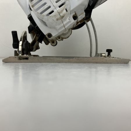 ЗЗ MAKITA マキタ 14.4v 125mm 充電式丸のこ バッテリーx1付 HS470D ホワイト