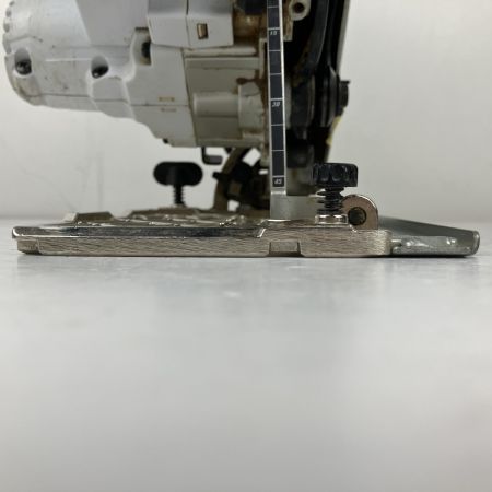 ЗЗ MAKITA マキタ 14.4v 125mm 充電式丸のこ バッテリーx1付 HS470D ホワイト