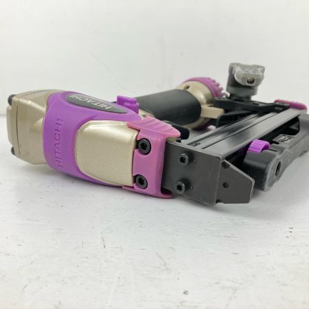 ЗЗ HITACHI 日立 25mm 常圧 エアタッカ ケース付 N2507M アイボリーｘパープル