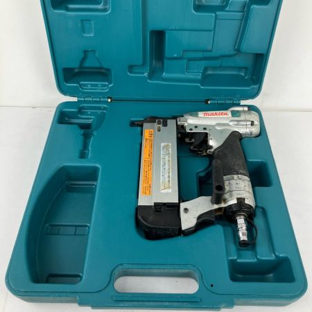 ЗЗ MAKITA マキタ 35mm 常圧 ピンタッカ ケース付 AF351 シルバー