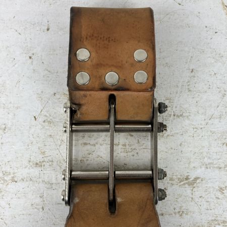 ЗЗ KNICKS ニックス ヌメ革 チェーン式親子3段ペンチホルダー チェーン金具 ベルトループ付 KN-303PDX キャメル