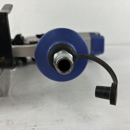 ЗЗ MAKITA マキタ 38mm 常圧 ポケットエア釘打ち機 ケース付 AN302P ブルー×グレー