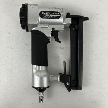 ЗЗ MAKITA マキタ 25mm 常圧 エアタッカ ケース付 AT425BZK シルバー