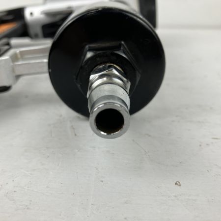 ЗЗ MAKITA マキタ 25mm 常圧 エアタッカ ケース付 AT425BZK シルバー