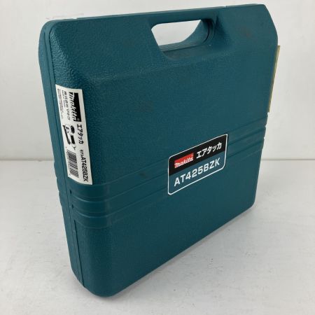 ЗЗ MAKITA マキタ 25mm 常圧 エアタッカ ケース付 AT425BZK シルバー