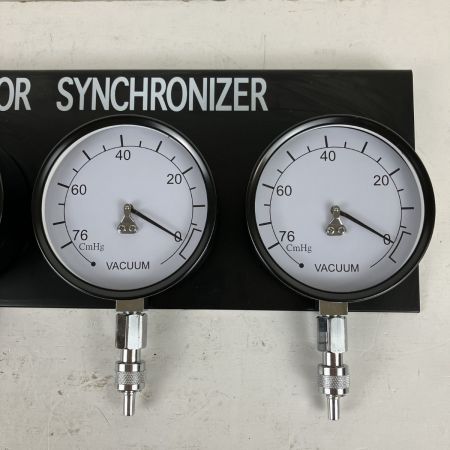 ЗЗ Toolsisland 4連バキュームゲージセット ケース付 レギュレーター 負圧測定 改良型 ブラック