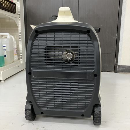 ЗЗ 和同産業 4サイクル 1.8kVA インバーター発電機 取説付 WG1800is ホワイト