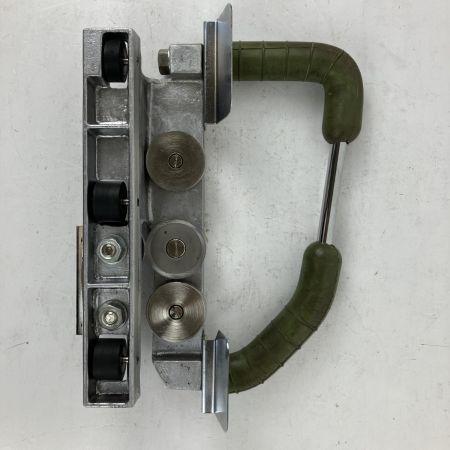 ЗЗ 秩父プラスチック工業 ハンドスリッター グレー