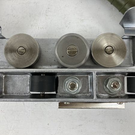 ЗЗ 秩父プラスチック工業 ハンドスリッター グレー