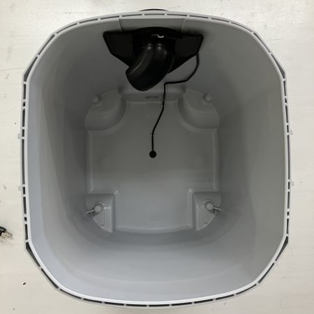 ЗЗ MAKITA マキタ 100v 25L 乾湿両用 集じん機 ホース パイプ ノズル 取説付 VC2500