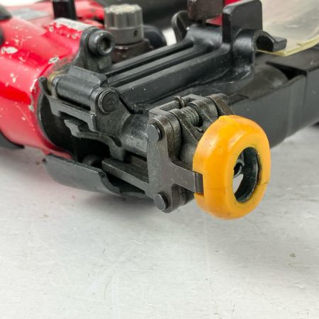 ЗЗ MAKITA マキタ 41mm 高圧 エアビス打ち機 ケース付 AR410HR レッド