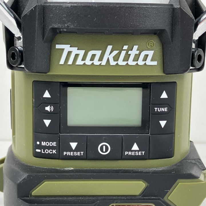 ЗЗ MAKITA マキタ 40v 充電式ランタン付ラジオ 本体のみ ※充電器