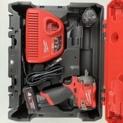 ЗЗ Milwaukee 12v 充電式インパクトレンチ バッテリーx2 充電器 ケース付 M12 FIWF12-0C JP レッド Aランク