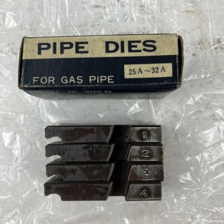 ЗЗ REX レッキス ラチェット式 オスタ型 手動パイプねじ切器 ダイス付 No.114 レッド