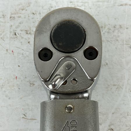 ЗЗ TOHNICHI 50N・ｍ プレセット形トルクレンチ 本体のみ 校正歴不明 QL50N シルバー