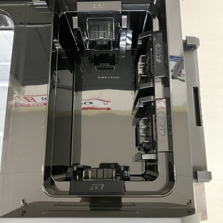 ЗЗ MAKITA マキタ 40v 充電式保冷温庫 アダプタ 取説付 ※バッテリー、充電器無し CW004GZO オリーブ