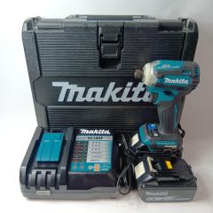 MAKITA マキタ インパクトドライバ  TD171D ブルー 充電器・充電池2個・ケース付 18v 6.0Ah Bランク