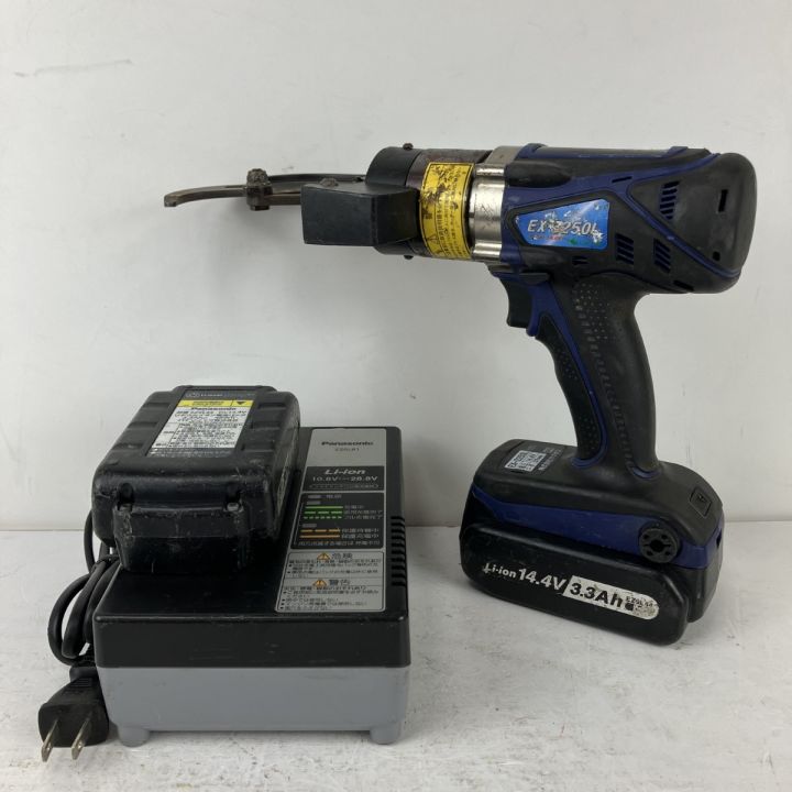 ЗЗ カクタス CACTUS カッターボーイ コードレスケーブルカッター  