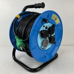ЗЗ NICHIDO 100v 30m コードリール ドラム 防雨防塵型 過負荷漏電保護兼用ブレーカー付  NPW-EK33 Sランク
